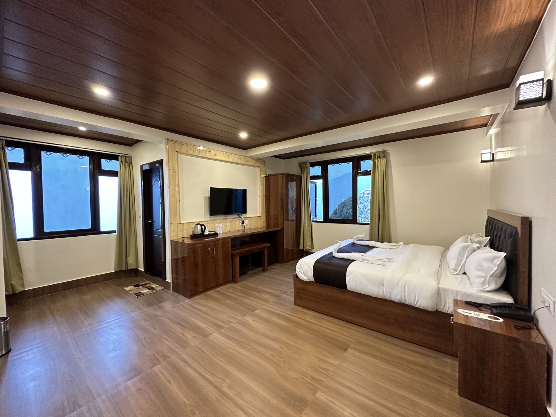 Super Deluxe Triple room